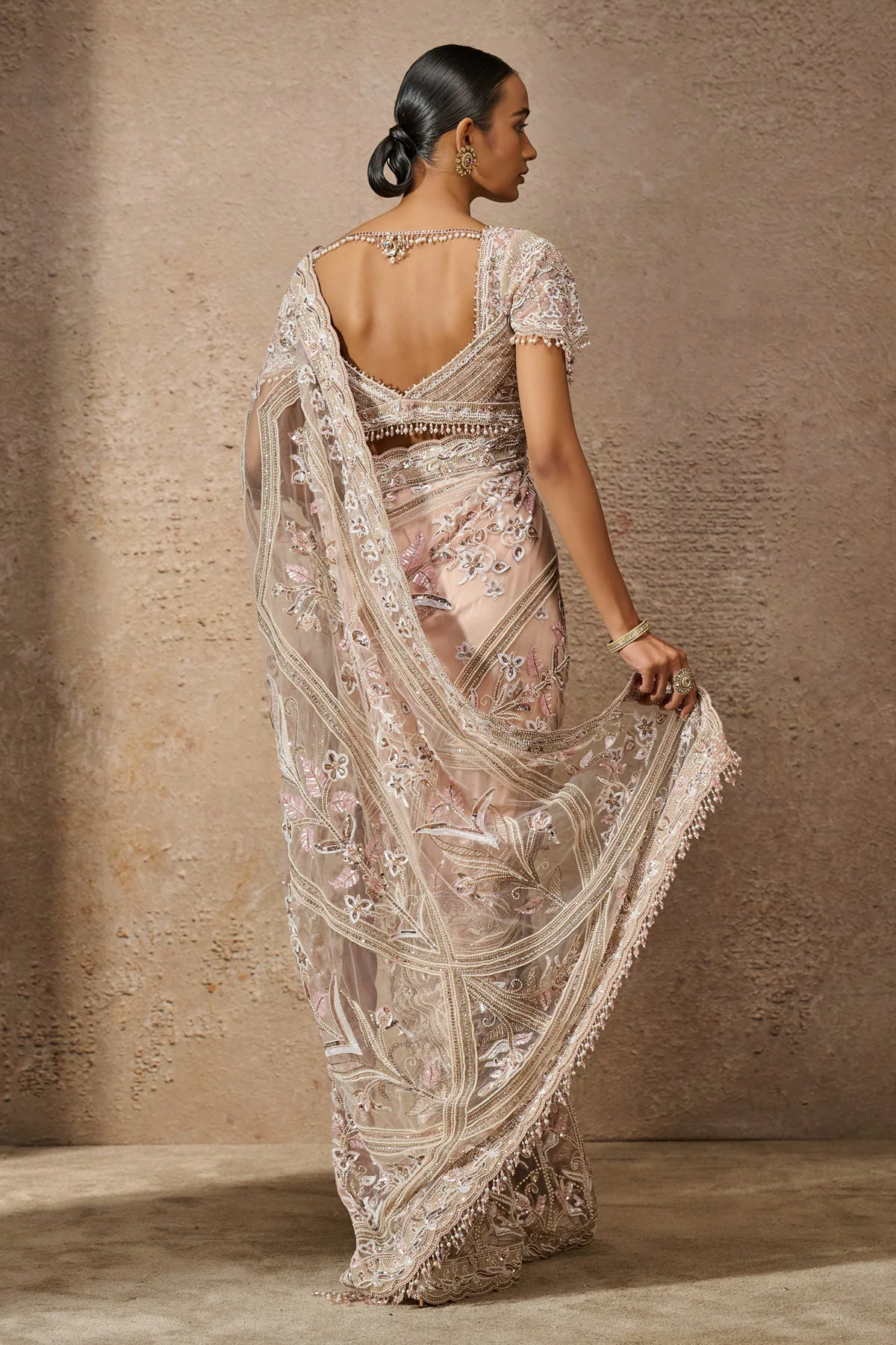 Otherworldly Art Nouveau Inspired Classic Saree - Image 4