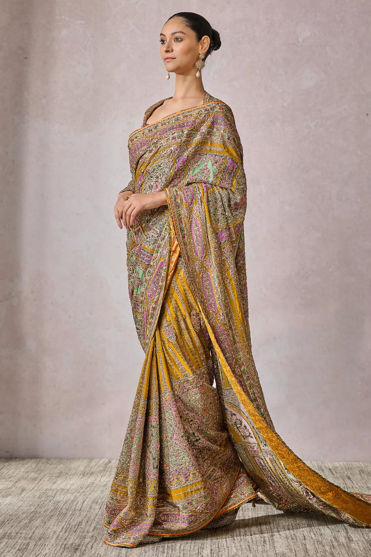 SOL Blouse Saree - Image 3