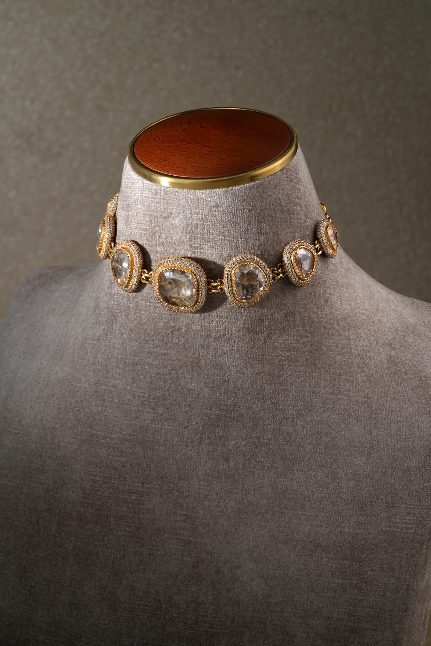 Choker - Image 3