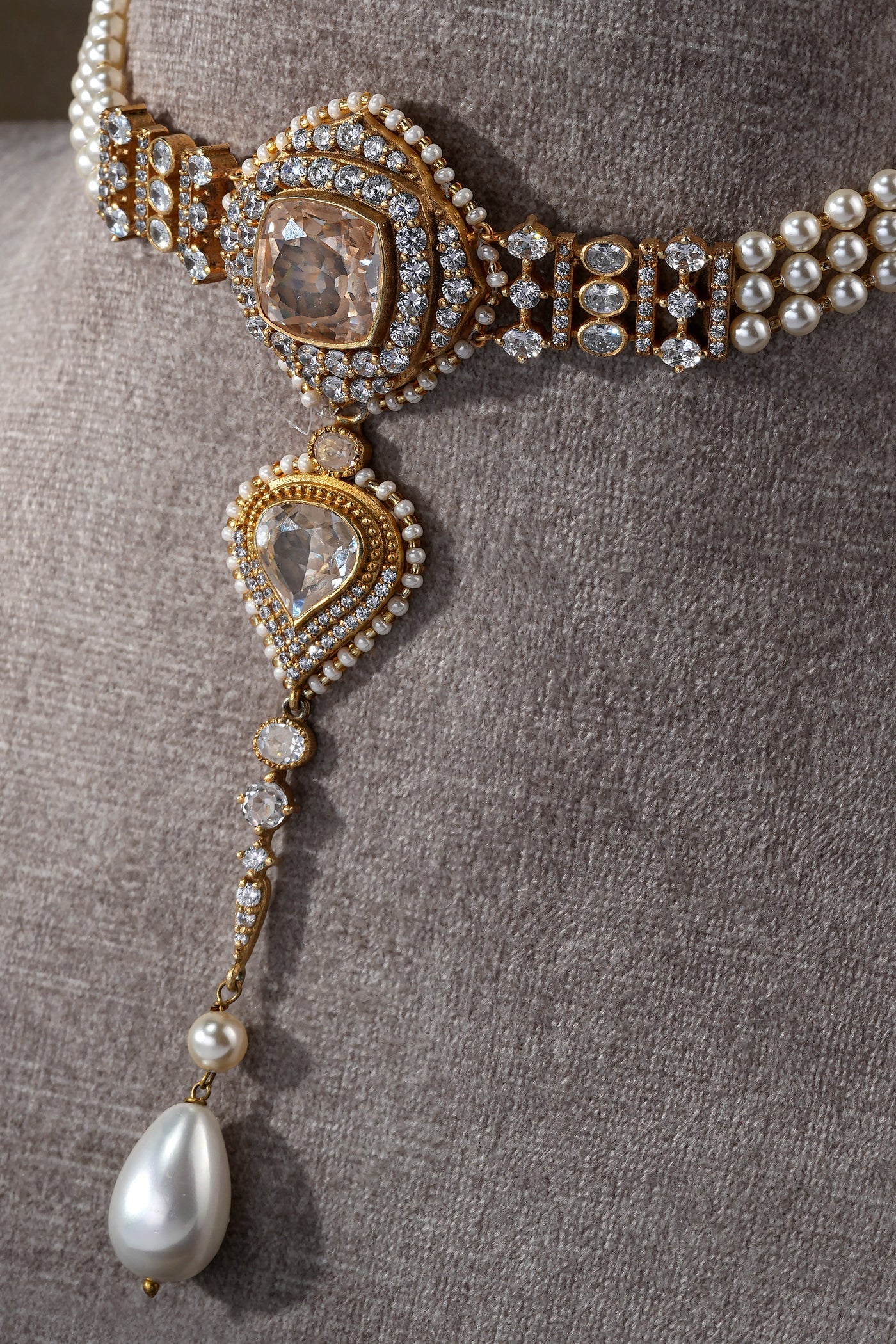 Choker - Image 4