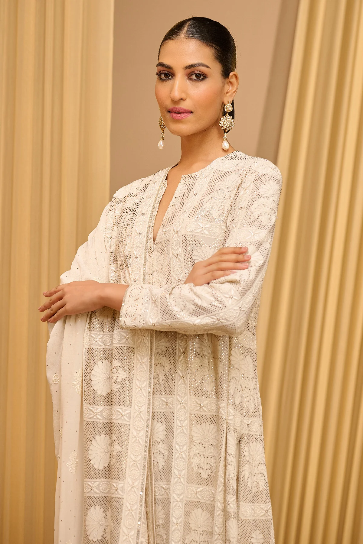 Otherworldly Classic Chikankari Kurta & Trousers Set - Image 3