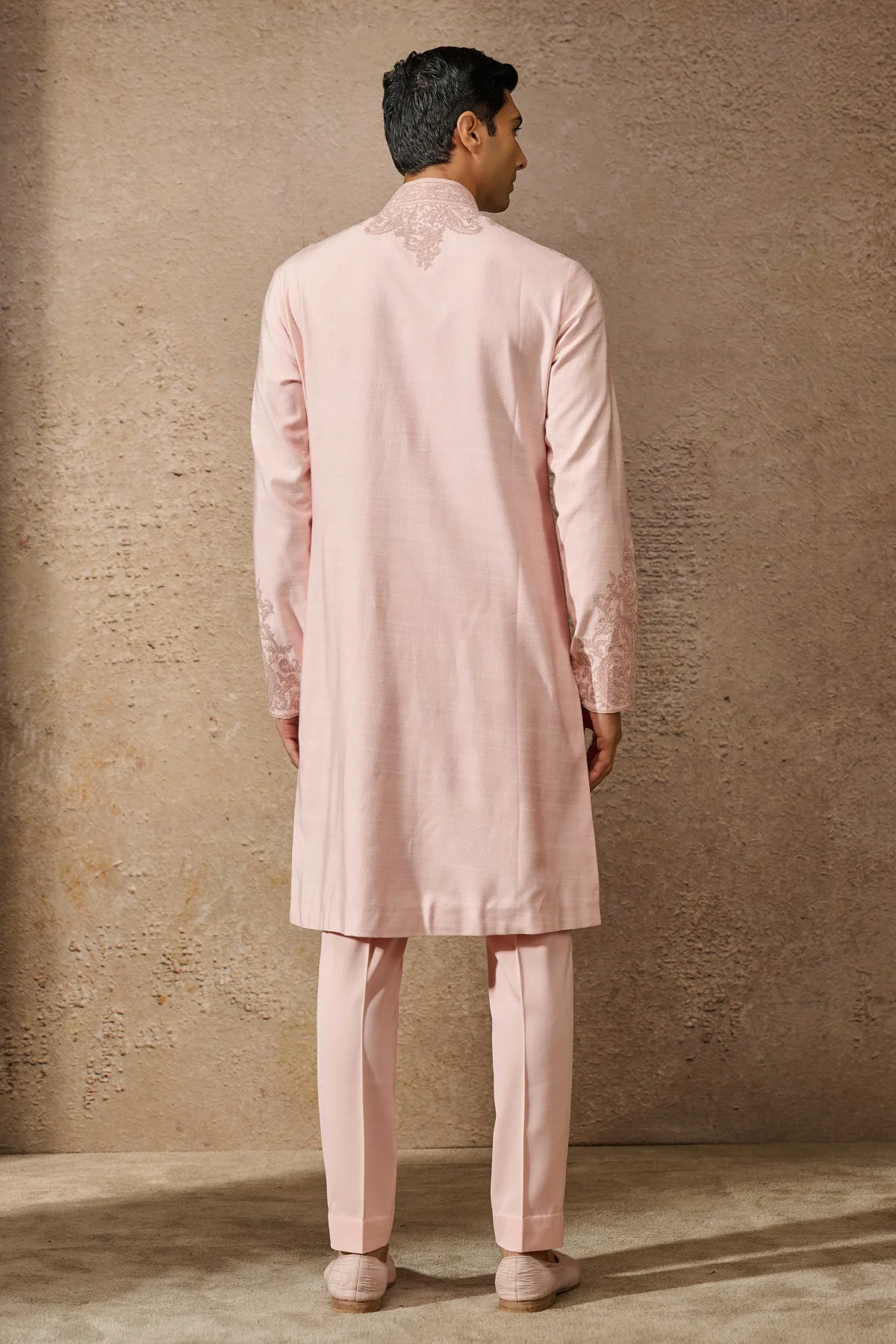 Otherworldly Classic Embroidered Kurta Set - Image 2
