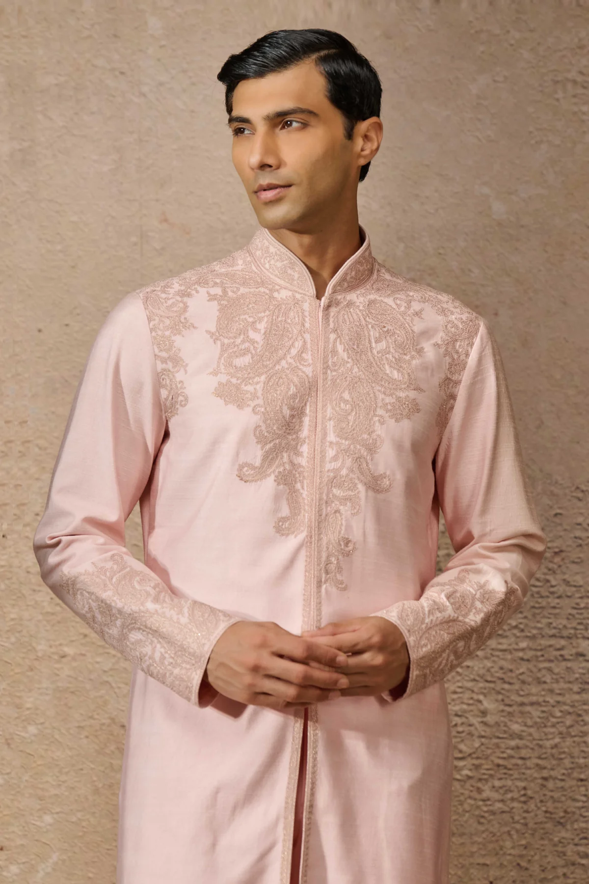 Otherworldly Classic Embroidered Kurta Set - Image 4