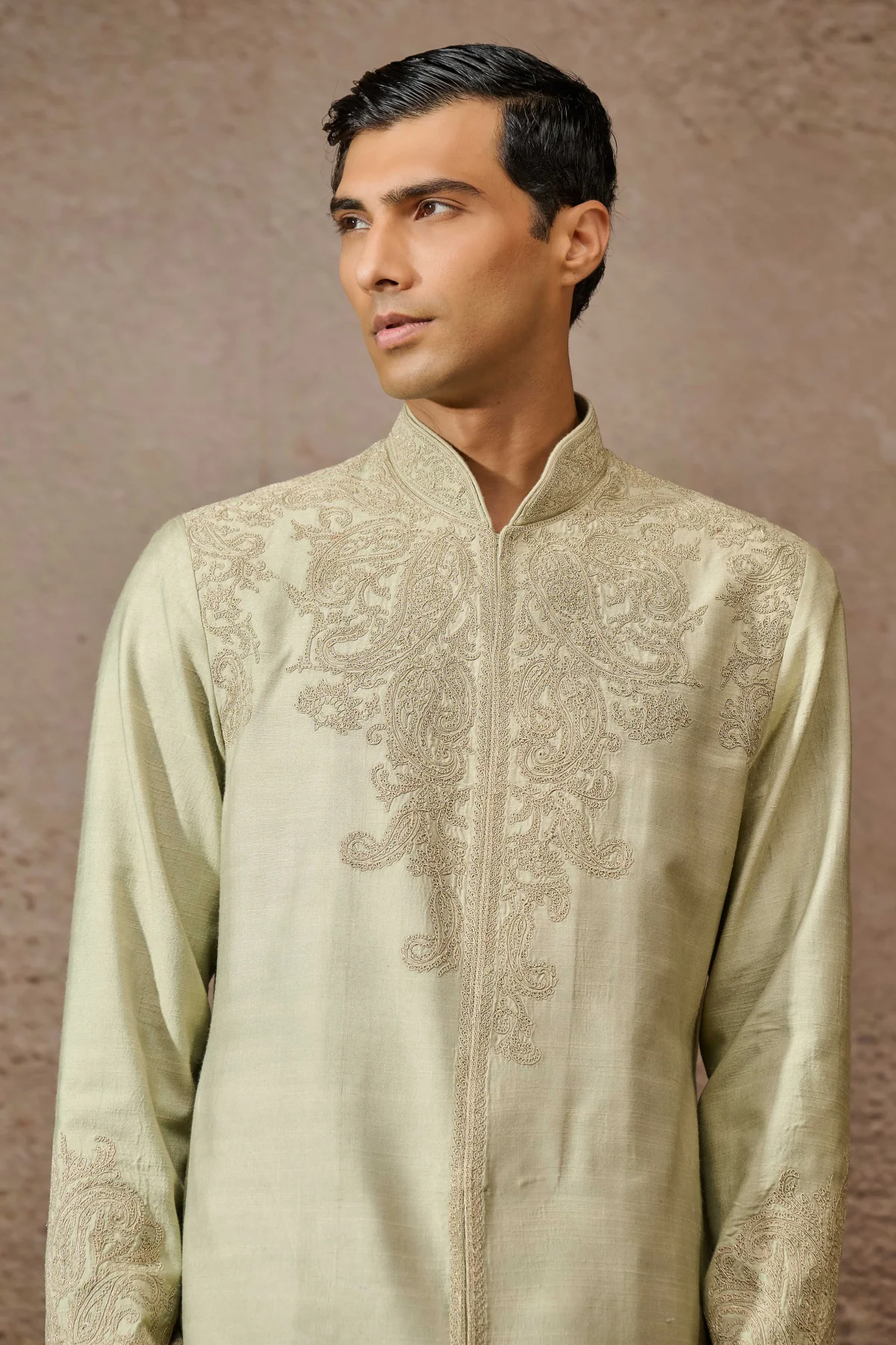 Otherworldly Classic Embroidered Kurta Set - Image 3