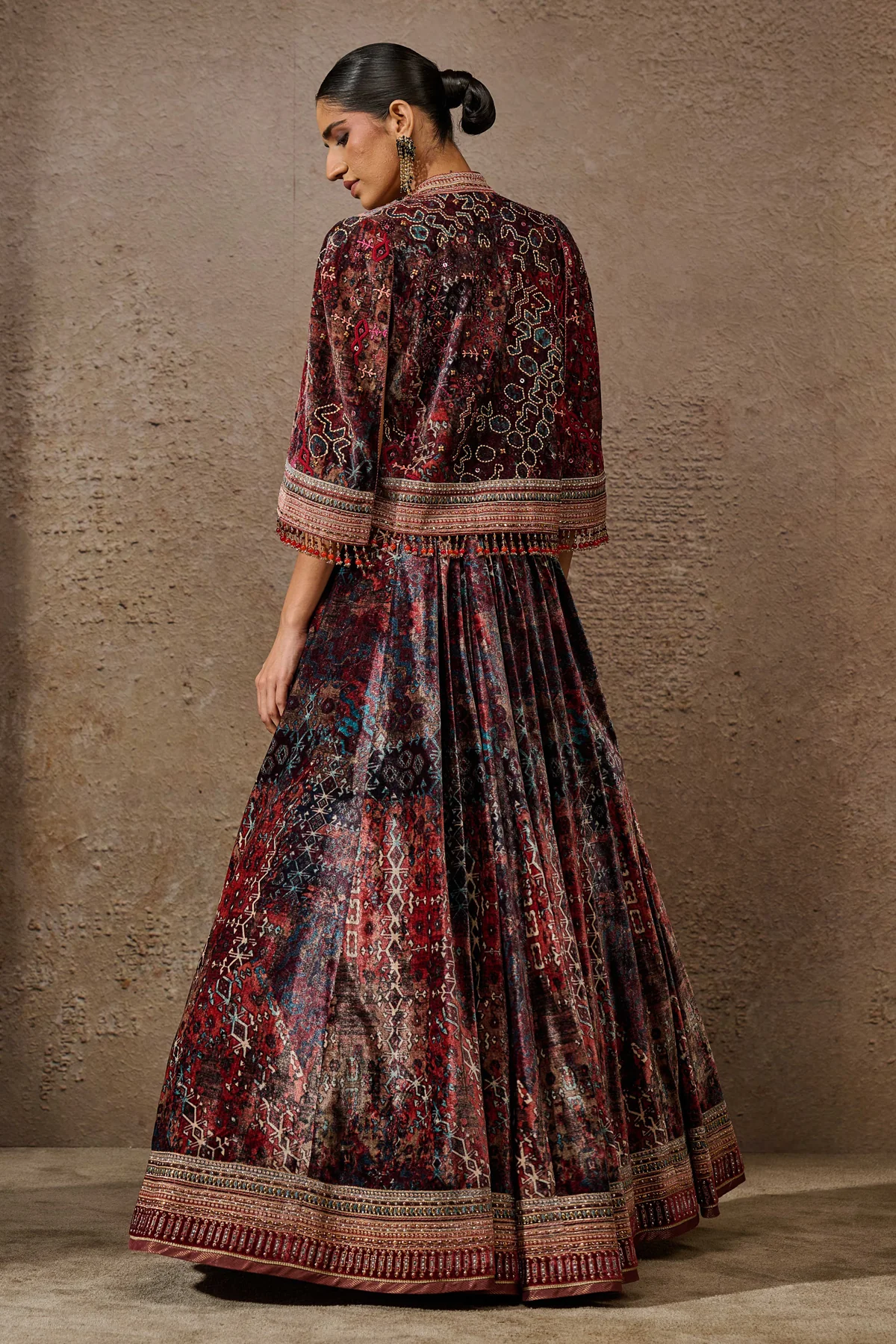 Otherworldly Classic Printed Cape Lehenga Set - Image 5