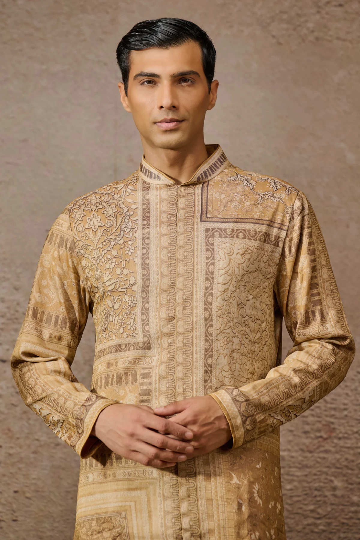 Otherworldly Classic Printed Kurta - Image 3
