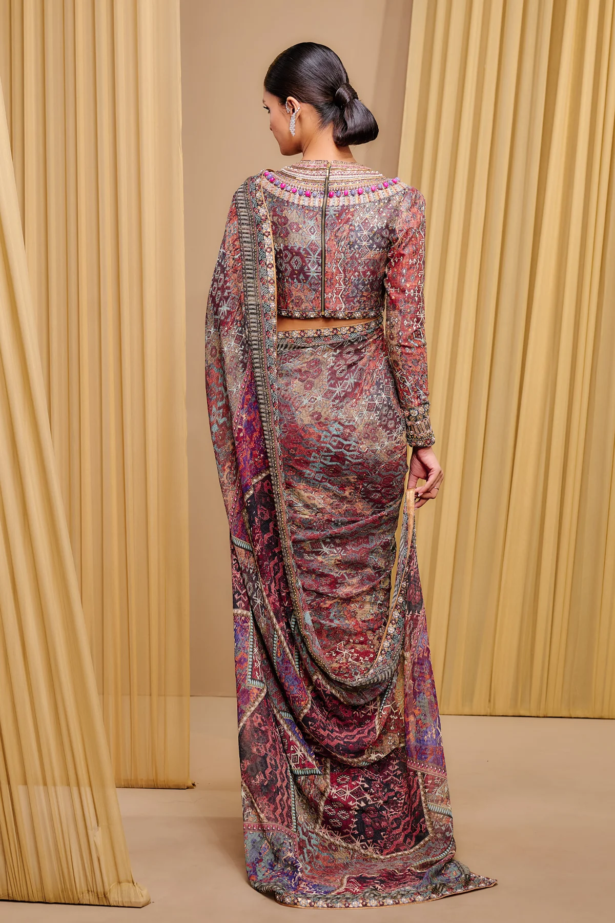 Classic Printed Saree - Image 4