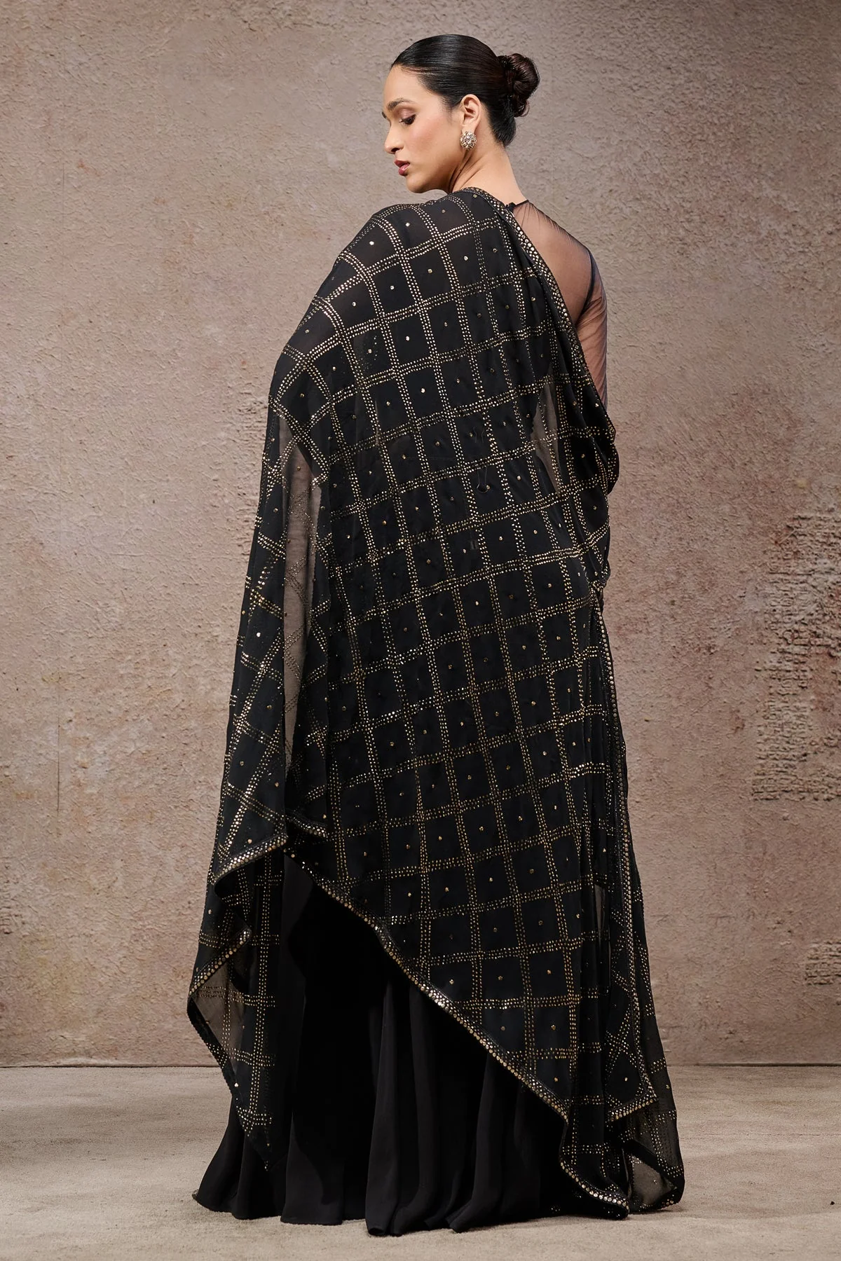 Golden Light Mukaish Cape Set - Image 9