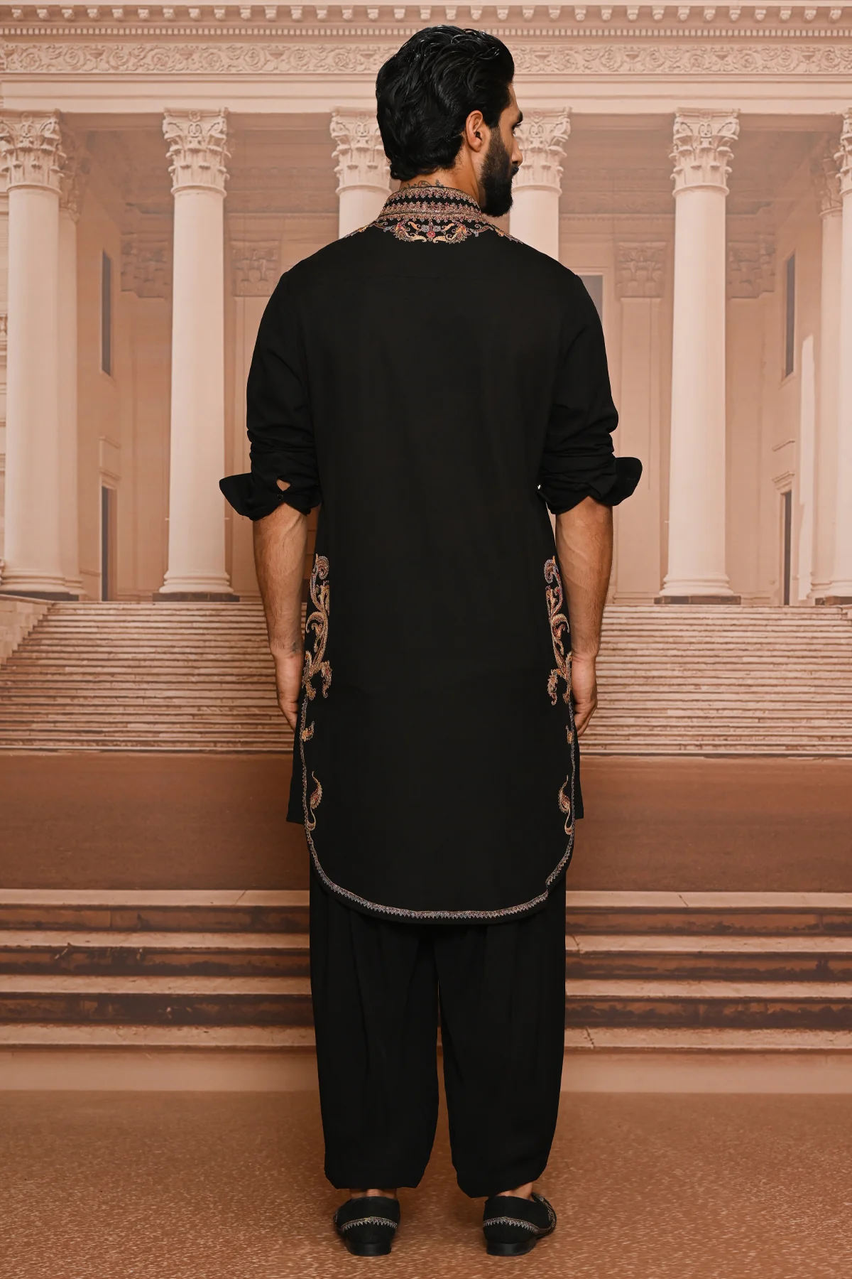 Ever Bloom Paisley Kurta Set - Image 5