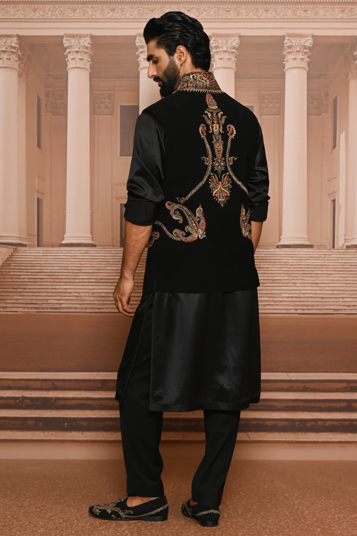 Ever Bloom Paisley Waistcoat Set - Image 3