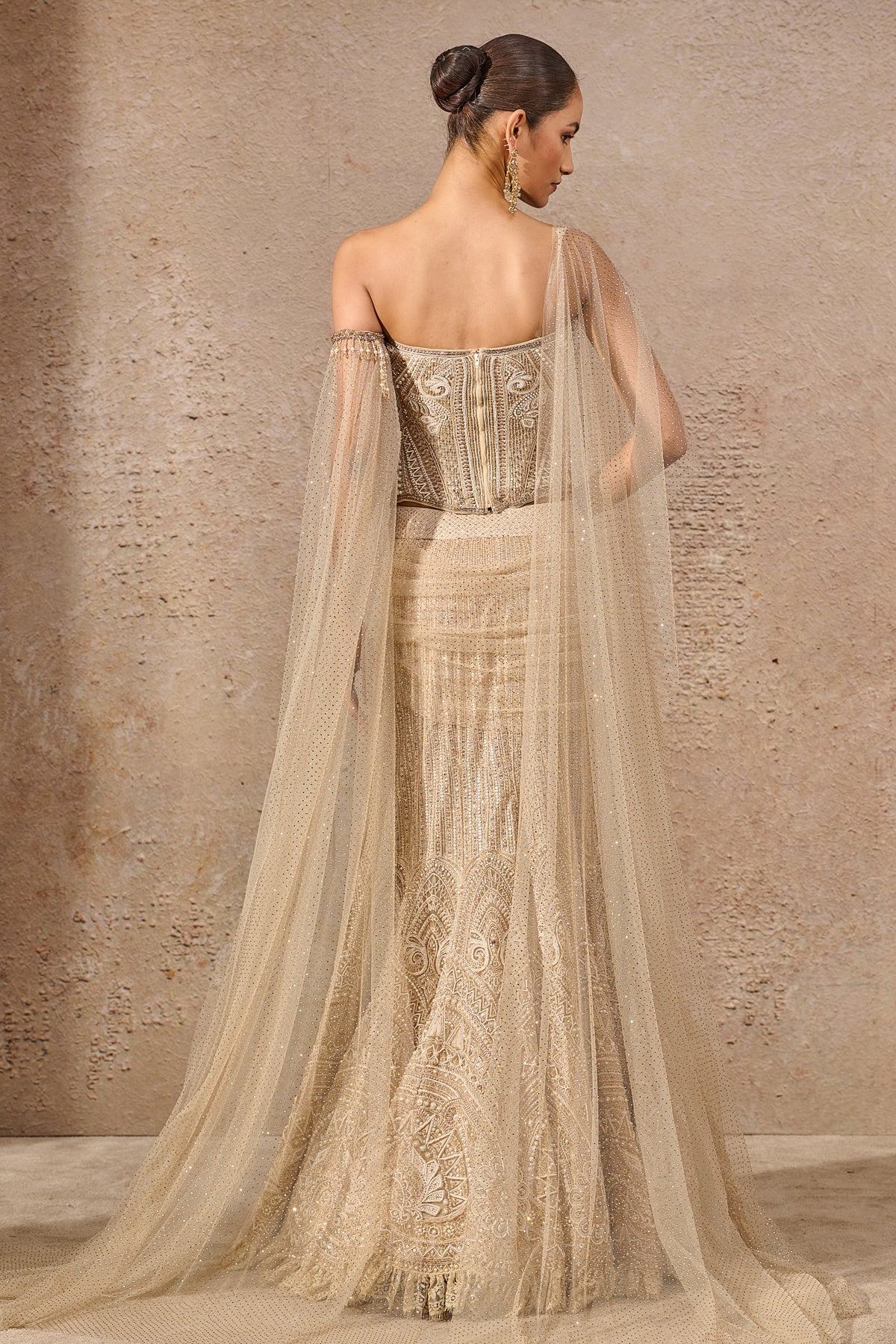 Timeless Resham Embroidered Fishtail Skirt & Corset Set - Image 5