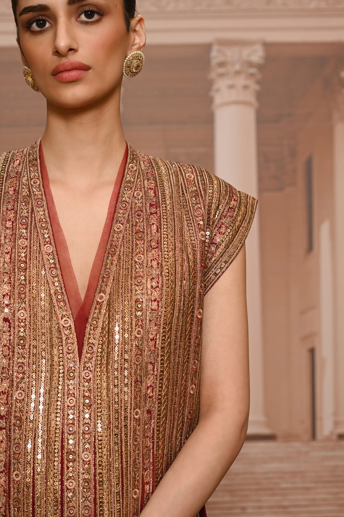 Ever Bloom Sequin Embroidered Kurta Set - Image 3