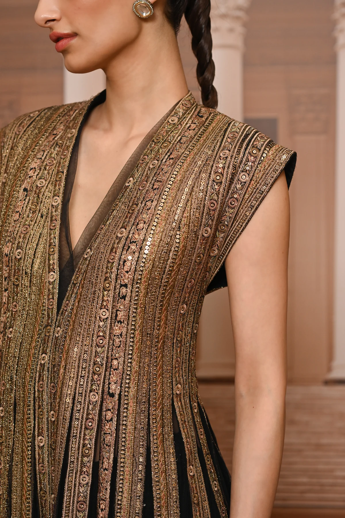 Ever Bloom Sequin Embroidered Kurta Set - Image 3