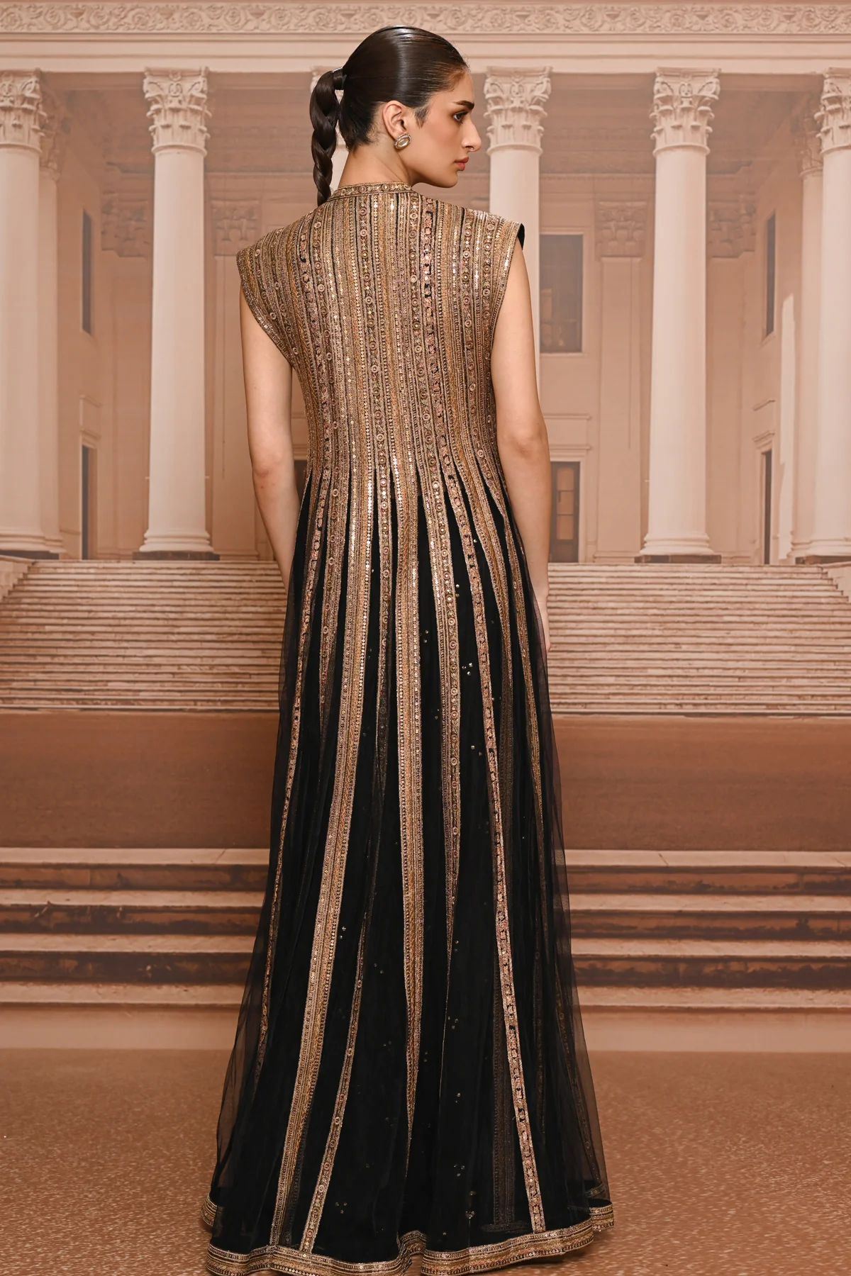 Ever Bloom Sequin Embroidered Kurta Set - Image 4