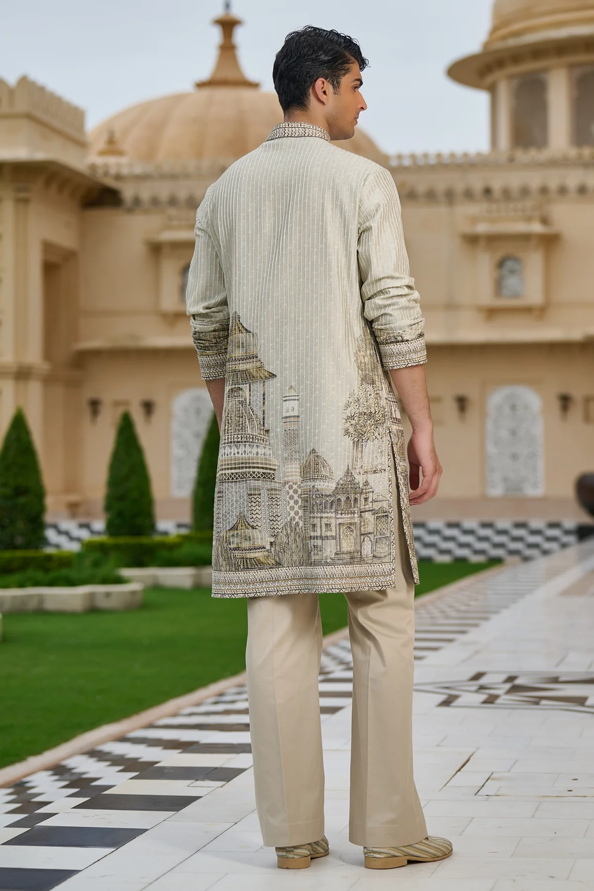 Golden Light Textured Pichwai Printed Kurta Set - Image 4